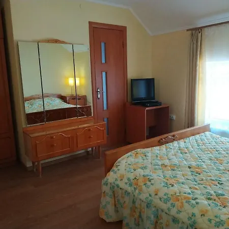 Lodge Vella Skhidnytsia