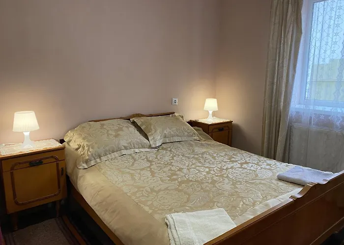 Vella Orman Evi Skhidnytsia